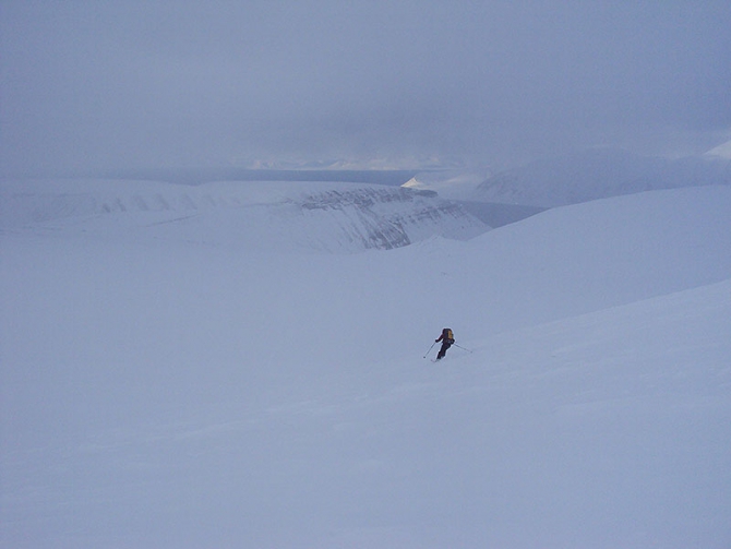 Шпицберген фест контент. Тема ружей не раскрыта. (Альпинизм, fest contest)