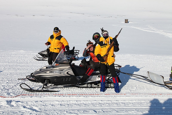 Шпицберген фест контент. Тема ружей не раскрыта. (Альпинизм, fest contest)