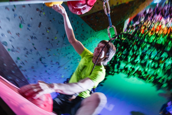 Пятое измерение Александра Хубера (Скалолазание, соревнования, bigwall, слайд-шоу, скалодром, крутые, риск онсайт, алекс хубер в москве, bigwall masters, александр хубер)