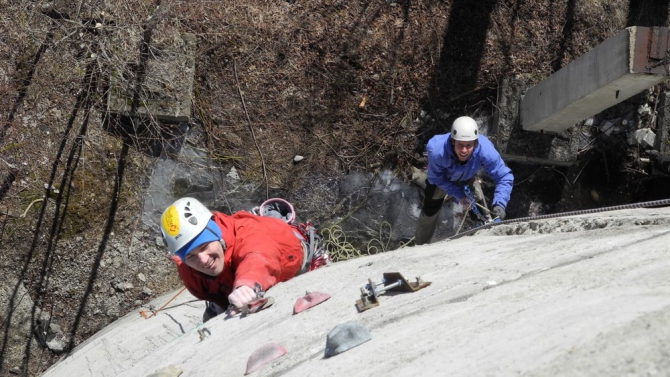 Открытие томского альпинистско-лазательного сезона - связки (Альпинизм, тфа, темерев, команда arcteryx в россии, скальный класс)