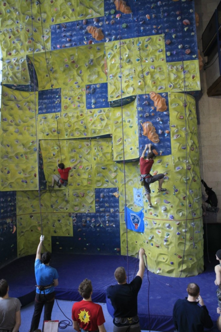 Чемпионат МЭИ поскалолазанию памяти Сергея Гурякова. Итоги (Альпинизм, альпинизм, скалолазание, фаис, альпклуб, petzl, марина-клаб)