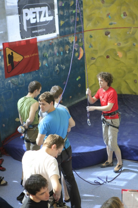 Чемпионат МЭИ поскалолазанию памяти Сергея Гурякова. Итоги (Альпинизм, альпинизм, скалолазание, фаис, альпклуб, petzl, марина-клаб)