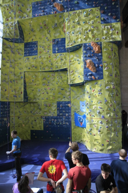 Чемпионат МЭИ поскалолазанию памяти Сергея Гурякова. Итоги (Альпинизм, альпинизм, скалолазание, фаис, альпклуб, petzl, марина-клаб)