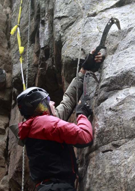 В окрестностях Бишкека в минувшие выходные проведены соревнования по драйтулингу (Скайраннинг)