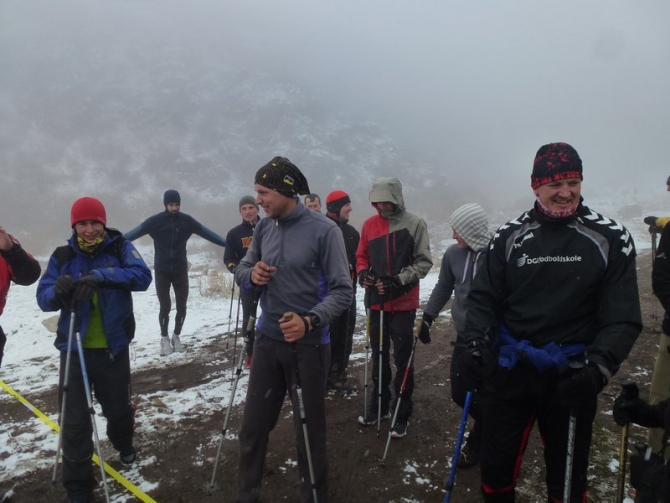 В окрестностях Бишкека в минувшие выходные проведены соревнования по драйтулингу (Скайраннинг)