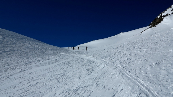 Дом инвалидов на лыжах.. (Ски-тур, школа альпинизма, мюнхен, приключения, австрия, скитур, альпы)
