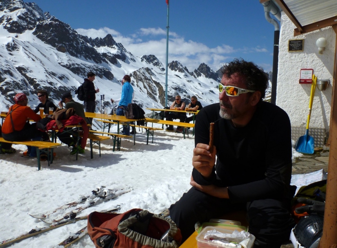 Дом инвалидов на лыжах.. (Ски-тур, школа альпинизма, мюнхен, приключения, австрия, скитур, альпы)