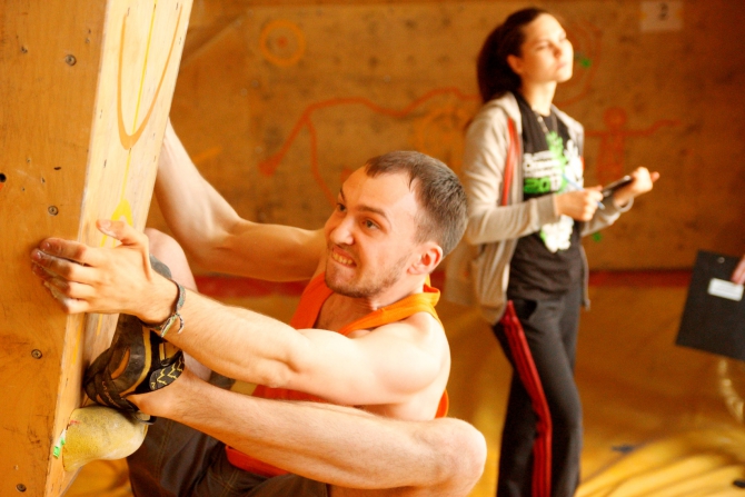 В Магнитогорске определились чемпионы города по боулдерингу (Скалолазание, триал-спорт, скалолазание)