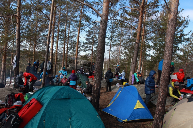 Прекрасные девы в акульих зубах. Отчёт о UBF5! (Скалолазание, крутота, мгк "восхождение", боулдеринг)
