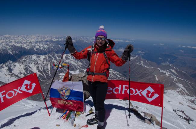 На международный Фестиваль Red Fox Elbrus Race VI за новыми рекордами! (Скайраннинг, ски-альпинизм, кубок победы, вертикальный километр, скайраннинг, забег на снегоступах, скоростное восхождение на эльбрус)