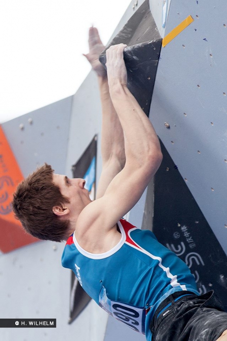 Дмитрий Шарафутдинов: Тимонов дорос до международного уровня (Скалолазание, чунцин, китай, кубок мира, боулдеринг, вадим тимонов, фишхуюер, хойер, вурм, верхувен, джемс кассэй)