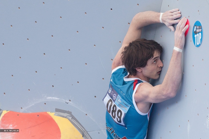 Дмитрий Шарафутдинов: Тимонов дорос до международного уровня (Скалолазание, чунцин, китай, кубок мира, боулдеринг, вадим тимонов, фишхуюер, хойер, вурм, верхувен, джемс кассэй)