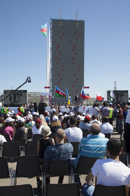 Этап Кубка мира в Азербайджане: анонс (Скалолазание, кубок мира, скорость, боулдеринг, баку, дмитрий шарафутдинов, рустам гельманов, артем петраков, алина гайдамакина, евгений вайцеховский, сергей синицын, юлия левочкина, мария красавина, станислав кокорин, юлия каплина, анна цыганова, арсений шевченко, ксения полехина, антон поляков, владислав деулин, ольга яковлева, динара фахритдинова, татьяна шемулинкина, екатерина андреева, олег беляков)