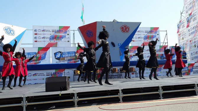 Красавина и Шарафутдинов – победители Кубка мира в Азербайджане! (Скалолазание, артем петраков, олег беляков, влас гаврилов, вадим тимонов, антон поляков, татьяна шемулинкина, ольга яковлева, владислав деулин, анастасия клочкова, екатерина андреева, анна цыганова, ксения полехина, юлия левочкина, алина гайдамакина, станислав кокорин, мария красавина, арсений шевченко, баку, юлия каплина, чунцин, динара фахритдинова, анна галлямова, дмитрий шарафутдинов, евгений вайцеховский, юлия абрамчук, рустам гельманов, сергей синицын, скорость, кубок мира, китай, боулдеринг)