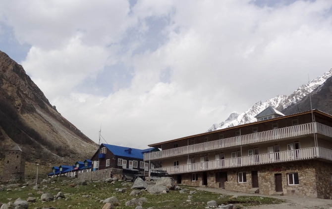 "Безенги" сегодня (Альпинизм, кавказ, горы, альплагерь)