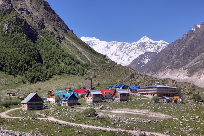 Безенги - лагерь, стоящий на околице Неба... (Альпинизм)