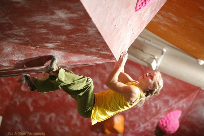 Традиционные соревнования по боулдерингу нетрадиционного формата! (Скалолазание, tramontana, трамонтана, соревнования по скалолазанию, соревнования в питере)