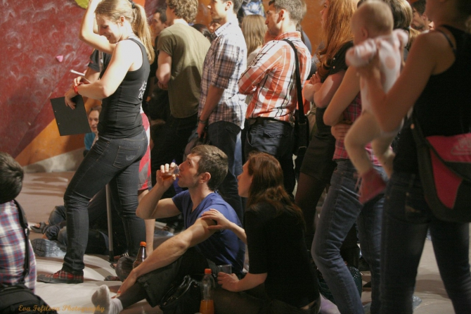 Традиционные соревнования по боулдерингу нетрадиционного формата! (Скалолазание, tramontana, трамонтана, соревнования по скалолазанию, соревнования в питере)