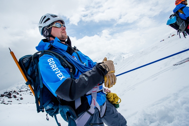 Школа горных гидов России на Кавказе. Фото (Альпинизм, фар, meindl, gore-tex, red fox, petzl)