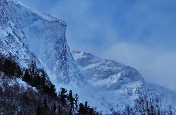 Кофе с Молоконом (стеклянная лента, байкал)