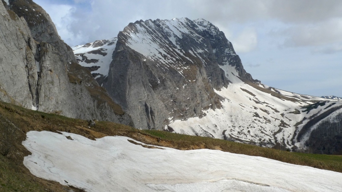 Сказ о том, как мы мочили новичков в районе Фишта на майские праздники. (Горный туризм, новый афон, мамдзышха, марьино, псезуапсе, перевал грачевский, перевал майкопский, пшехо-су, плато лаганаки, гуамка)