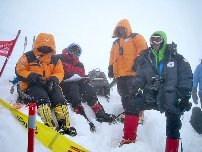 Для тех, кто не хочет быть "идиотом" (Альпинизм, эльбрус, безопасность, нс)