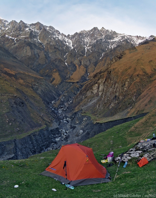 Прогулки в Грузии у Казбека на майские'2014. Фоторассказ (Горный туризм, горы, кавказ, грузия, приказбечье, фотография, тбилиси, кахетия)