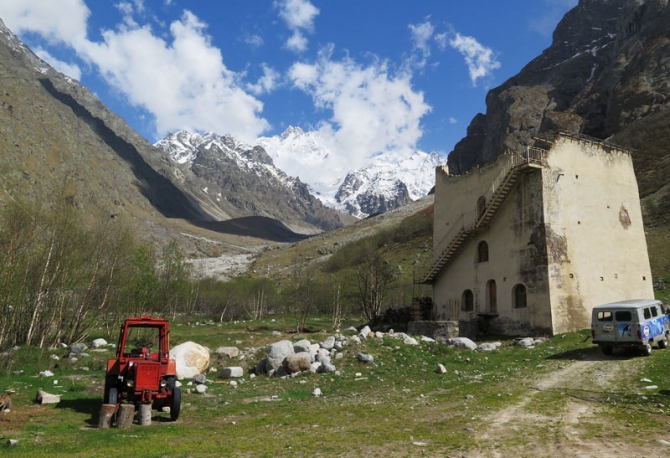 Жетон. Модуль ПСР / поисково-спасательные работы в двойке (фоторепорт, Бэккантри/Фрирайд, самоспасение в двойке, учебный альпинизм, фар, катя коровина, андрей селиванов, алекс кузмицкий, безенги, сергей веденин, денис кисилев, азнаур аккаев, андриан спичка)