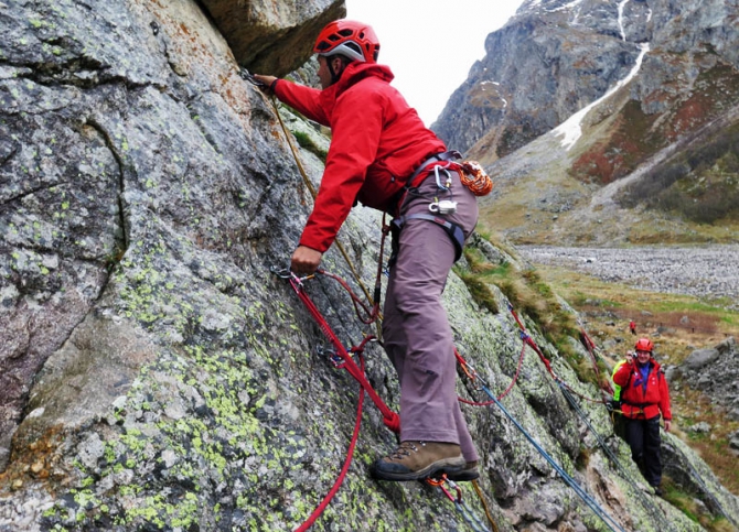 Жетон. Модуль ПСР / поисково-спасательные работы в двойке (фоторепорт, Бэккантри/Фрирайд, самоспасение в двойке, учебный альпинизм, фар, катя коровина, андрей селиванов, алекс кузмицкий, безенги, сергей веденин, денис кисилев, азнаур аккаев, андриан спичка)