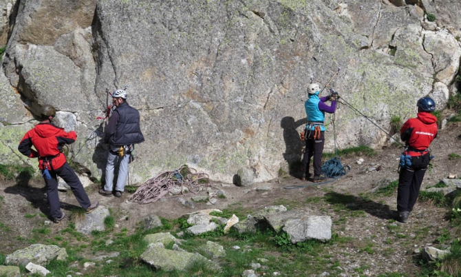 Жетон. Модуль ПСР / поисково-спасательные работы в двойке (фоторепорт, Бэккантри/Фрирайд, самоспасение в двойке, учебный альпинизм, фар, катя коровина, андрей селиванов, алекс кузмицкий, безенги, сергей веденин, денис кисилев, азнаур аккаев, андриан спичка)