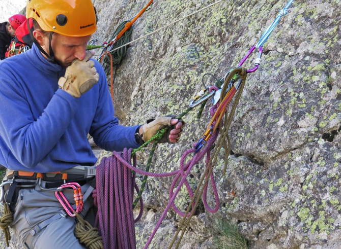 Жетон. Модуль ПСР / поисково-спасательные работы в двойке (фоторепорт, Бэккантри/Фрирайд, самоспасение в двойке, учебный альпинизм, фар, катя коровина, андрей селиванов, алекс кузмицкий, безенги, сергей веденин, денис кисилев, азнаур аккаев, андриан спичка)