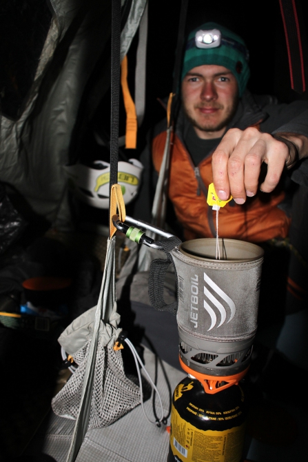 Остров Крым в апреле 2014 (Альпинизм, школа альпинизма, обучение, нефедов, сергей, интенсивный курс, bigwall+ито, морчека, длс, бровь, центр, змейка, рукопись, мачомбо)