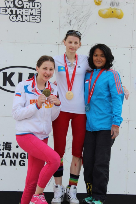 Алина Гайдамакина: весь воздух был заряжен экстримом! (Скалолазание, аня цыганова, сережа синицын, юля левочкина, женя вайцеховский, стас кокорин, юля каплина, маша красавина, арсений шевченко, kia world extreme games, шанхай, скорость, китай, скалолазание)