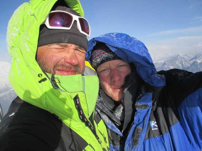 Тамсерку, юго-западная стена, знакомство с красавицей (Альпинизм, лончинский, гуков, thamserku, strongart.ru, рэк)