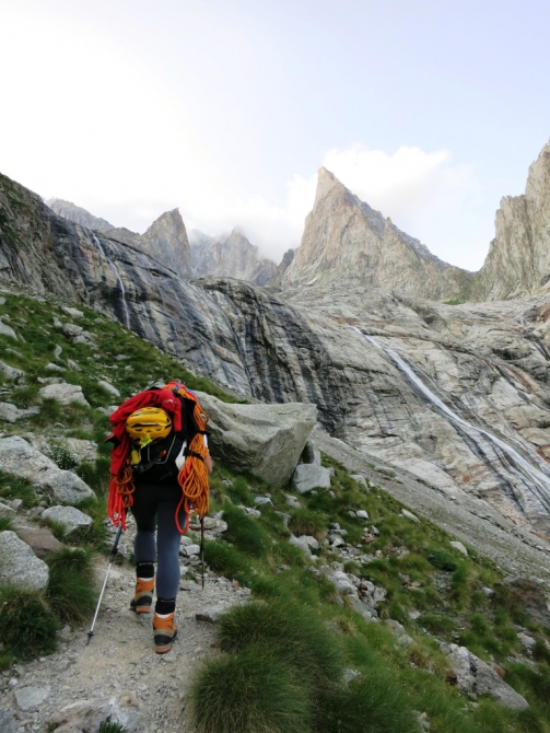 Rock Women On Top - Aiguille Croux (Альпинизм, ottoz-hurzeler route, positive climbing, natalya prilepskaya, светлана смайкина, ольга городецкая, valle d'aosta, наталья прилепская, альпы)