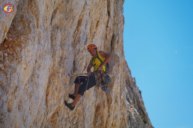 "Бронза" Каячева и Дмитриевской в скальном марафоне Rally 12 h. escalada Penon de Ifach 2014 (Альпинизм, скальный марафон, татьяна дмитриевская, нпф баск, старт-1, rally 12 h. climbing, венто, александр каячев, la sportiva, альпиндустрия, фаис москвы, пеньон-де-ифач, испания, клуб 7 вершин)