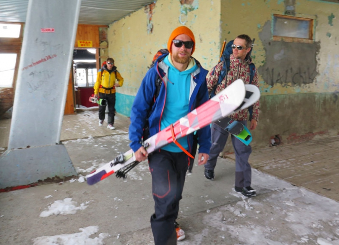 Альп-курс для лыжных гидов / Школа Гидов, Терскол (фоторепорт, Бэккантри/Фрирайд, таня вилимович, миша гринев, rmga, ifmga, кирилл анисимов, алекс кузмицкий, гиды, приэльбрусье, скитур, эльбрус)