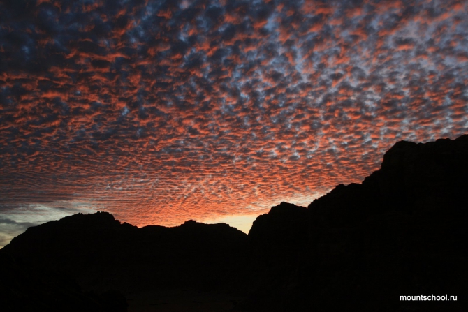 Иордания: Вади Рам, Петра, Акаба. Альпинизм и не только. (школа, веденин)