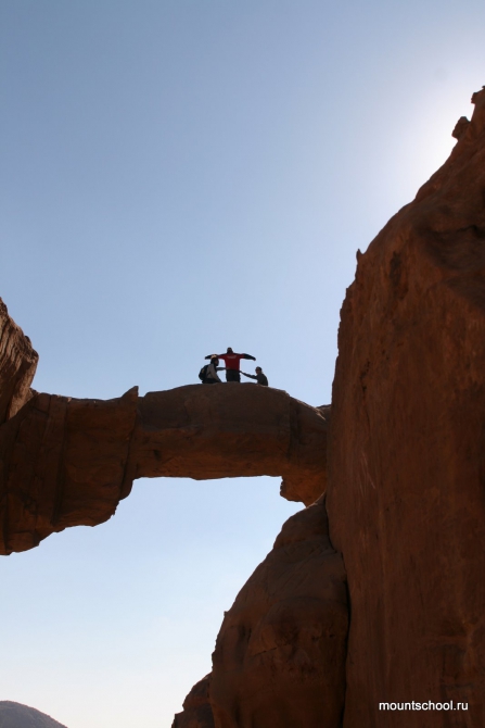 Иордания: Вади Рам, Петра, Акаба. Альпинизм и не только. (школа, веденин)
