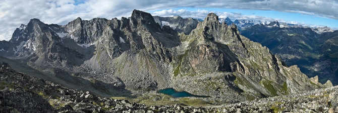 Сольная песня от Теберды до Хурзука. Часть первая, текстовая. (Горный туризм, кавказ, беляева, джалпаккол, узункол, шумка, теберда)