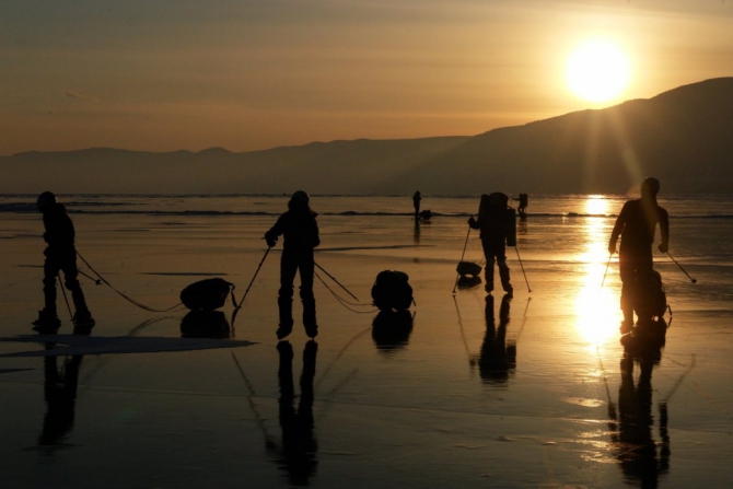 Коньковый походик по Байкалу, технические подробности (турклуб мгу, коньки, отчет)