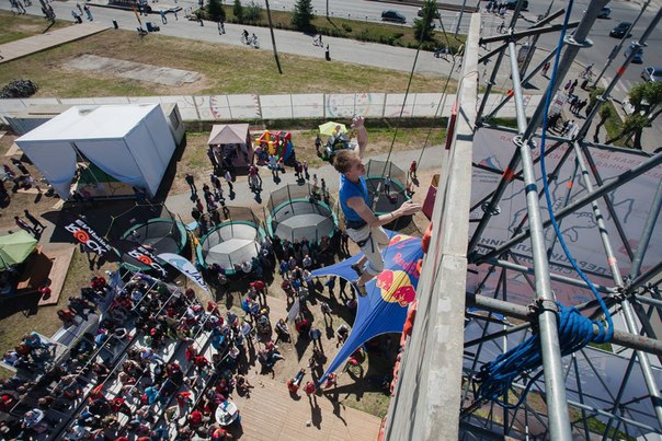 Абдрахманов и Красавина – чемпионы России-2014 в дисциплине скорость! (Скалолазание, сергей абдрахманов, евгений асташкин, елена маркушева, анна цыганова, юлия левочкина, станислав кокорин, мария красавина, арсений шевченко, николай шихов, пермь, сергей синицын, трудность, чемпионат россии, москва, боулдеринг, скалолазание)