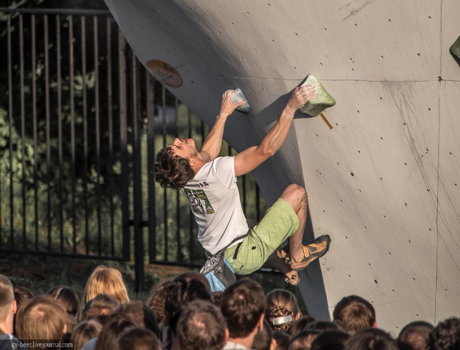 Фоторепортаж с финала чемпионата России по скалолазанию (Скалолазание, скалолазание, болдеринг)
