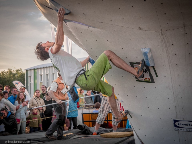 Фоторепортаж с финала чемпионата России по скалолазанию (Скалолазание, скалолазание, болдеринг)