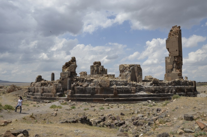 Восхождение на Арарат 9 – 17 июля 2012 года (Альпинизм, пермит на арарат, ноев ковчег, остров ахтамар, руины ани, дворец исхак-паши)