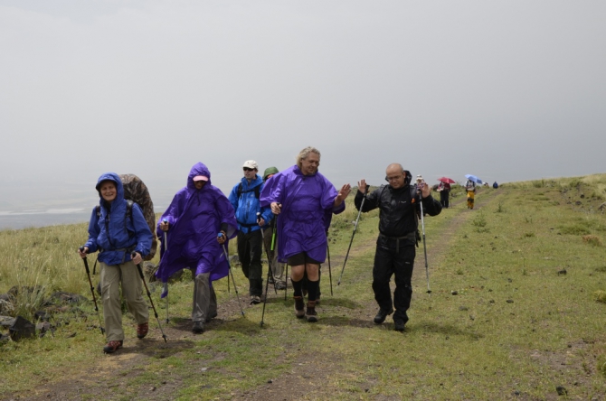 Восхождение на Арарат 9 – 17 июля 2012 года (Альпинизм, пермит на арарат, ноев ковчег, остров ахтамар, руины ани, дворец исхак-паши)