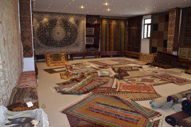 Восхождение на Арарат 9 – 17 июля 2012 года (Альпинизм, пермит на арарат, ноев ковчег, остров ахтамар, руины ани, дворец исхак-паши)