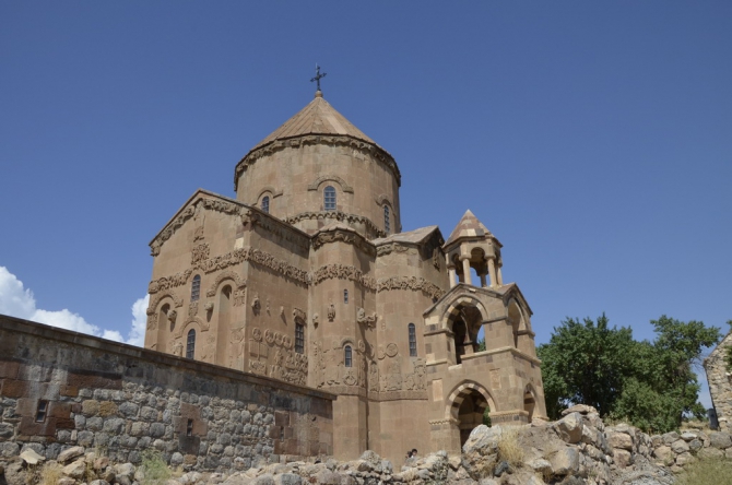 Восхождение на Арарат 9 – 17 июля 2012 года (Альпинизм, пермит на арарат, ноев ковчег, остров ахтамар, руины ани, дворец исхак-паши)