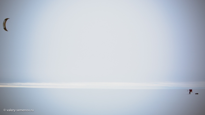 Отчёт о кайт-лыжном походе по Гренландии, совершавшийся группой туристов МАИ весной 2014 года. (Альпинизм, семенов в., чижик д., тимошенов а., издательство самовар, «лаборатория микроприборов», relieff, sub food, skycountry, valery-semenov.ru, нпф баск, турклуб маи, гренландия, экспедиция)