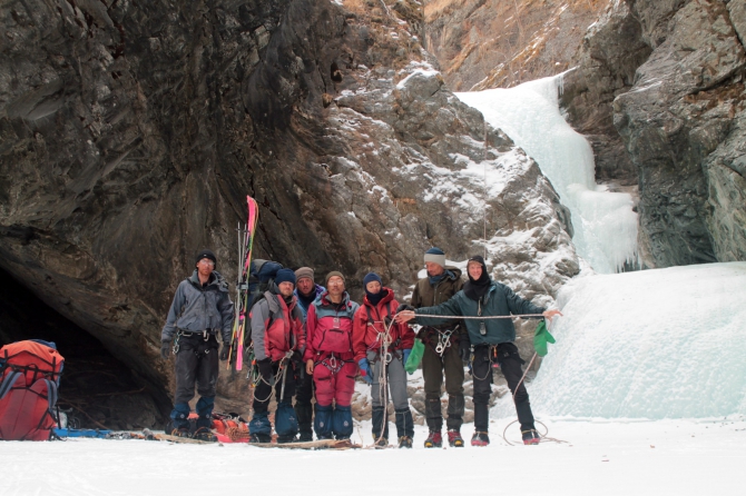 Горный поход с лыжами на Кодаре (каньон орто-юрях, перевал ленинградец, перевал четырех, пик бам)